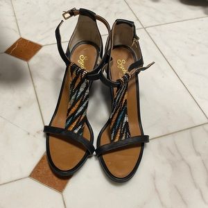 Seychelles Black and Multi colored Wedges